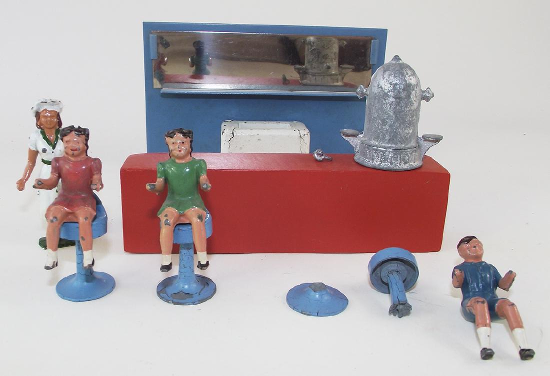 Crescent partial Milk Bar set (1 of 1)