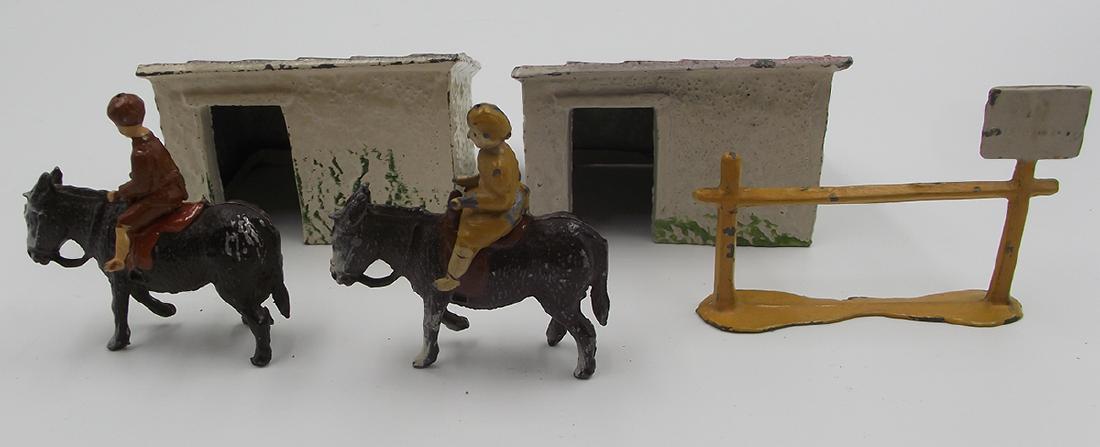 Taylor & Barrett Donkey Ride (1 of 2)