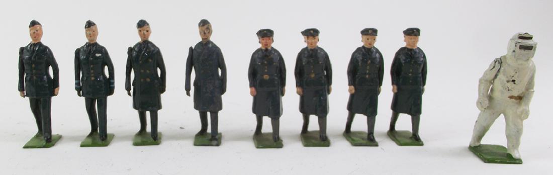 Britains from Set #2011 Royal Air Force WRAF (1 of 1)