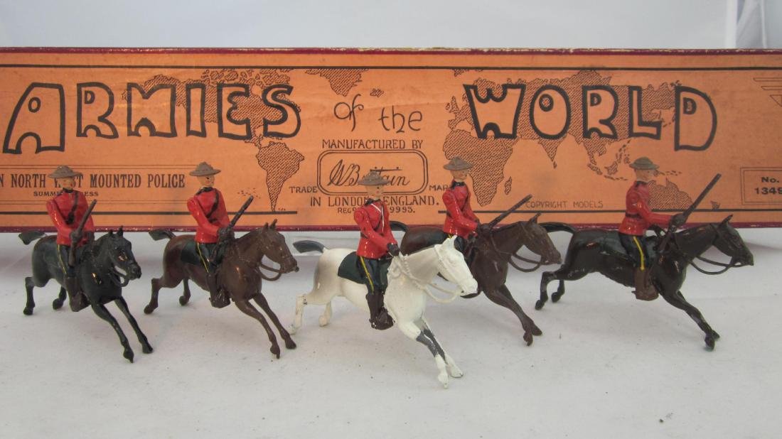 Britains Set #1349 Canadian Mounted Police. (1 of 1)