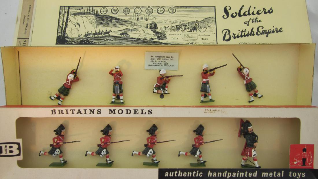Britains Boxed Cello Front Set #s 9133 & 9135. (1 of 1)