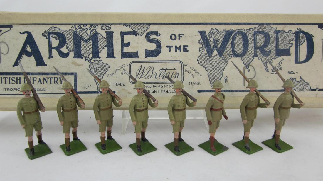 Britains #1294 British Infantry Tropical Dress. (1 of 1)