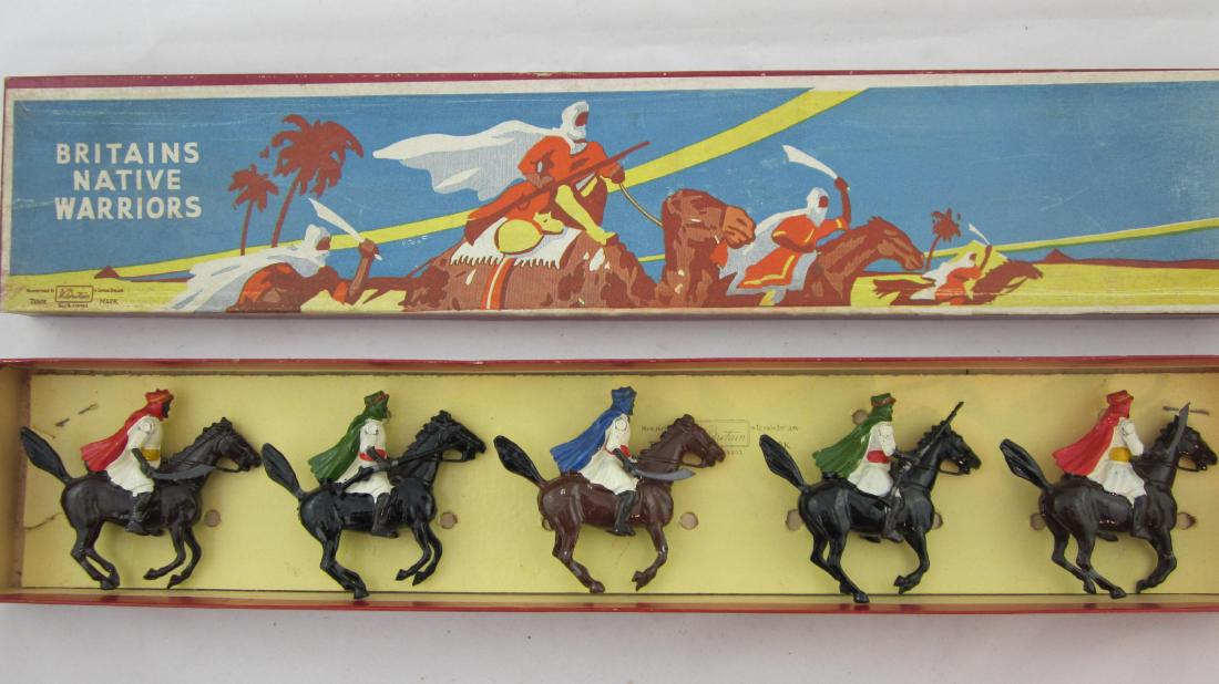 Britains Set #164 Mounted Arabs At Gallop. (1 of 1)