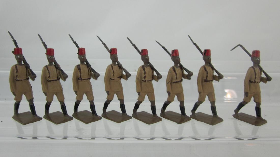 Britains Set #225 King's African Rifles.: King's African Rifles. 8 pieces. Condition excellent, 1 rifle bayonet bent. No box.