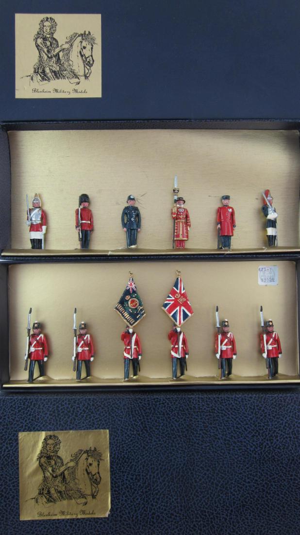Blenheim #B20 London Set & Fort Henry Guards. (1 of 1)