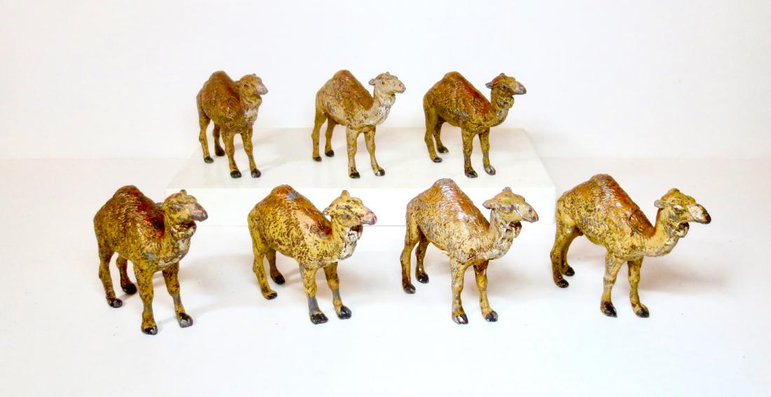 Heyde 75mm tall Zoo Camels (1 of 1)