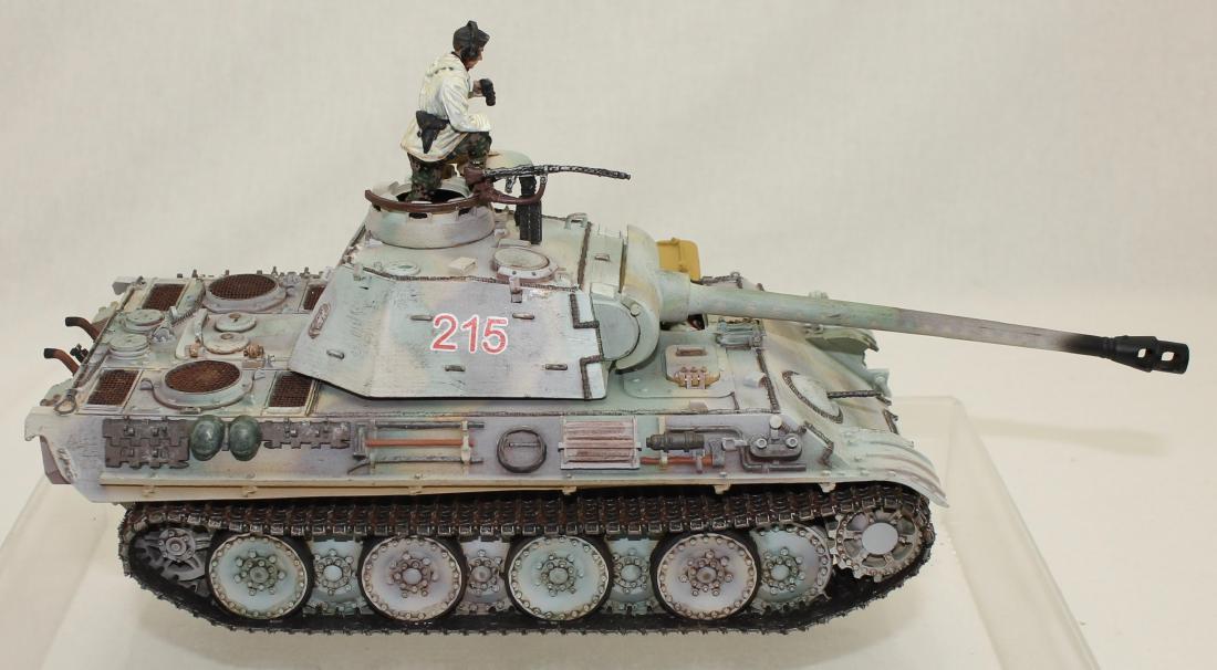 Collectors Showcase #00354 Ardennes Panther Tank (1 of 5)