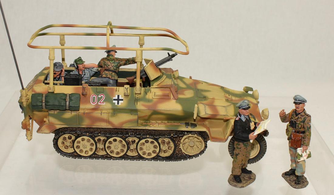 King & Country #WS077 Panzer Meyer's Halftrack: World War 2. Limited Edition. 5 Pieces. Near Mint. Box Very good - Price Sticker Removed.