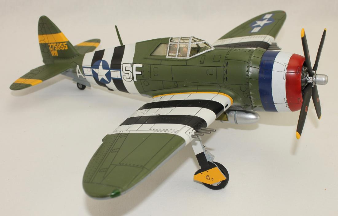 King & Country #AF012 Republic Thunderbolt (1 of 3)