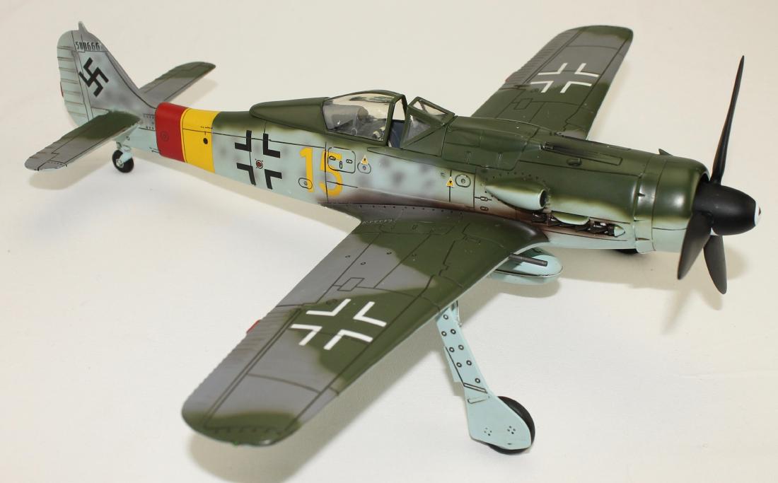 King & Country #LW049 Focke-Wulf FW 190 (1 of 3)