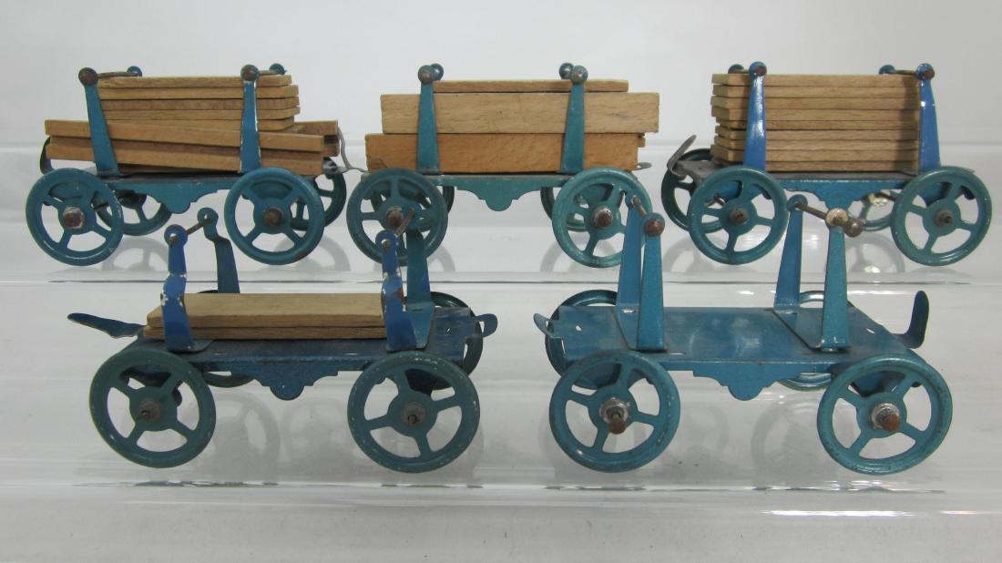 Unknown German Maker Pontoon Wagon Train. (1 of 1)