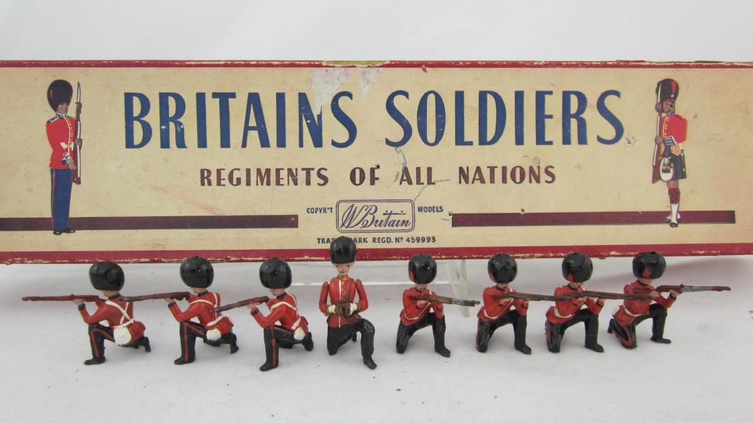 Britains Set #120 Coldstream Guards Firing. (1 of 1)