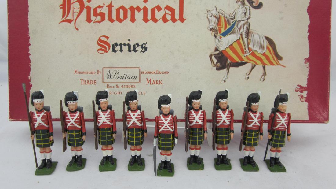 Britains Set #1518 Waterloo Highlanders. (1 of 1)