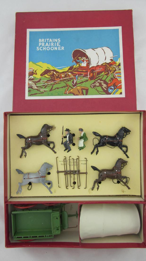Britains Set #2034 Prairie Schooner. (1 of 1)