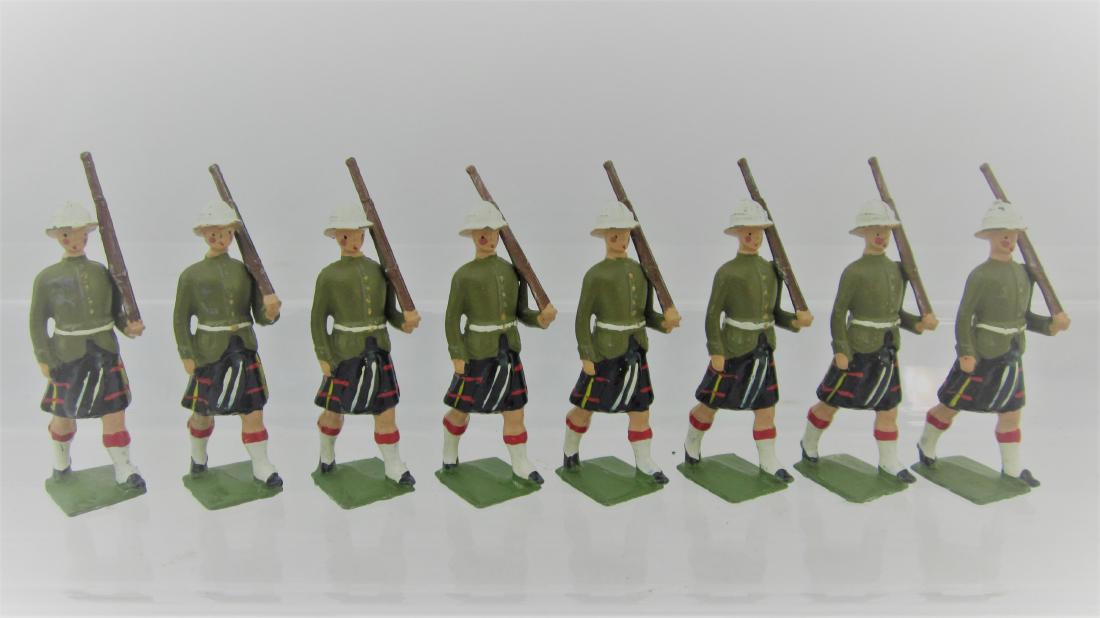 Britains Set #114 Cameron Highlanders. (1 of 1)