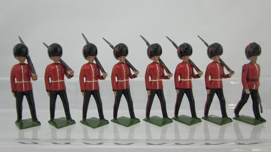 Britains Set #1515 Coldstream Guards Marching. (1 of 1)