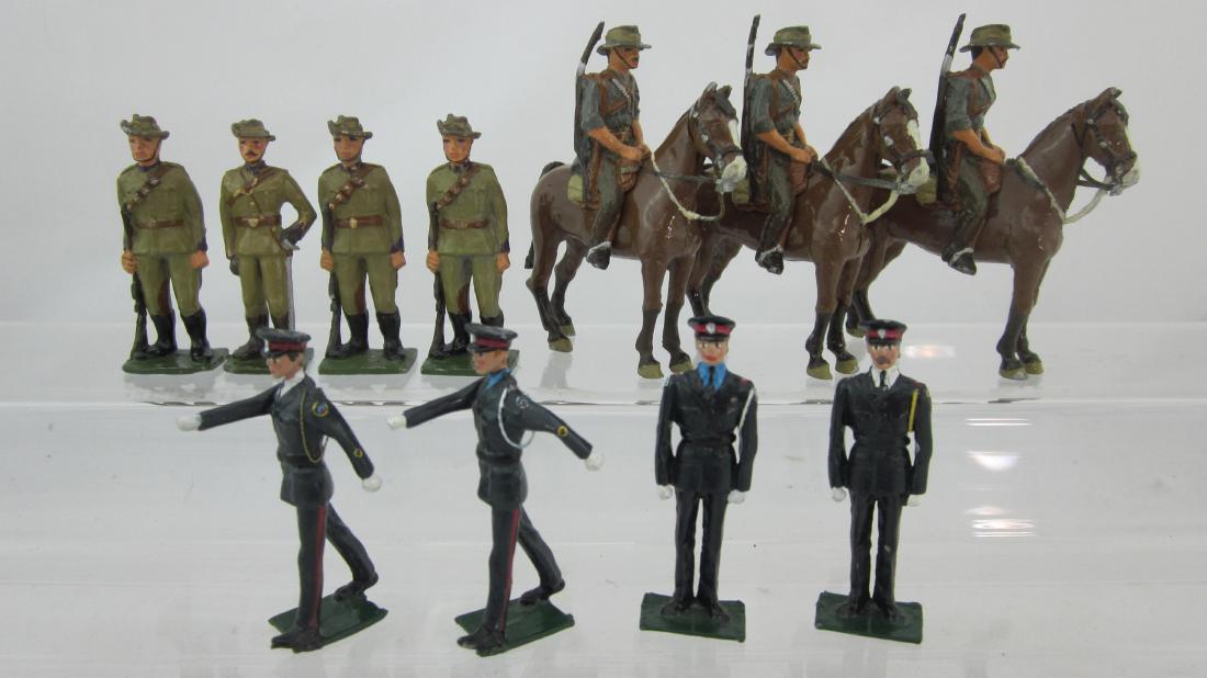 Maker Unknown Air Force & Australians Group. (1 of 1)