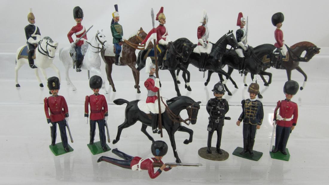 Britains & Other Maker REPAINTED Redcoats. (1 of 1)