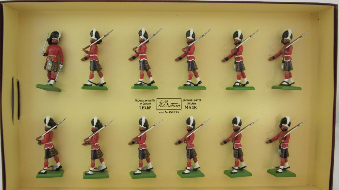 Britains Set #5183 Cameron Highlanders. (1 of 1)
