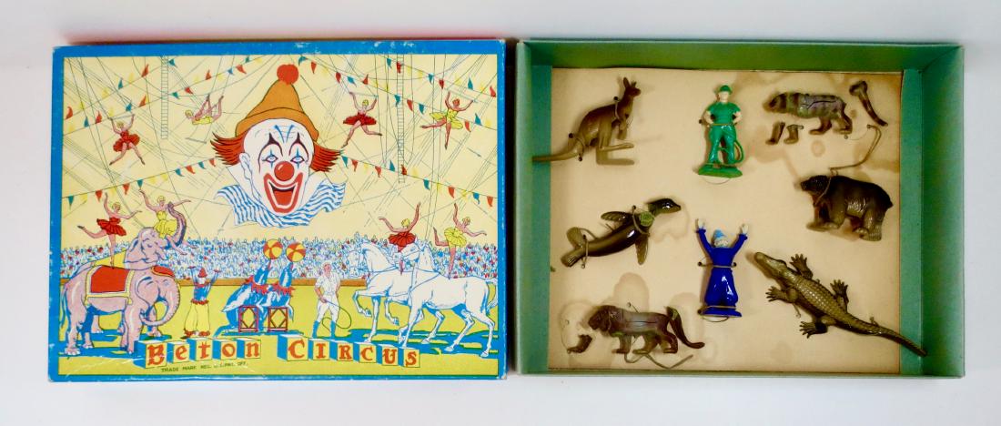 Beton Plastic Circus Boxed Set (1 of 1)