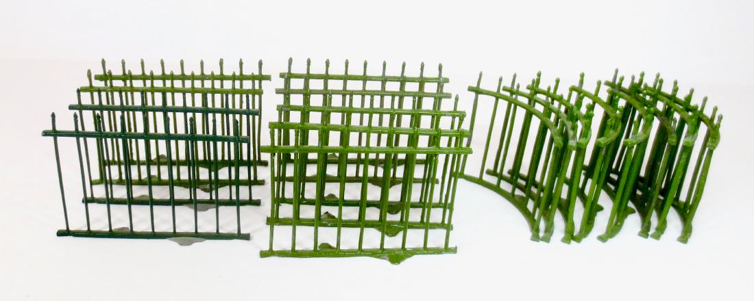 Britains Zoo Fence Assortment (1 of 1)