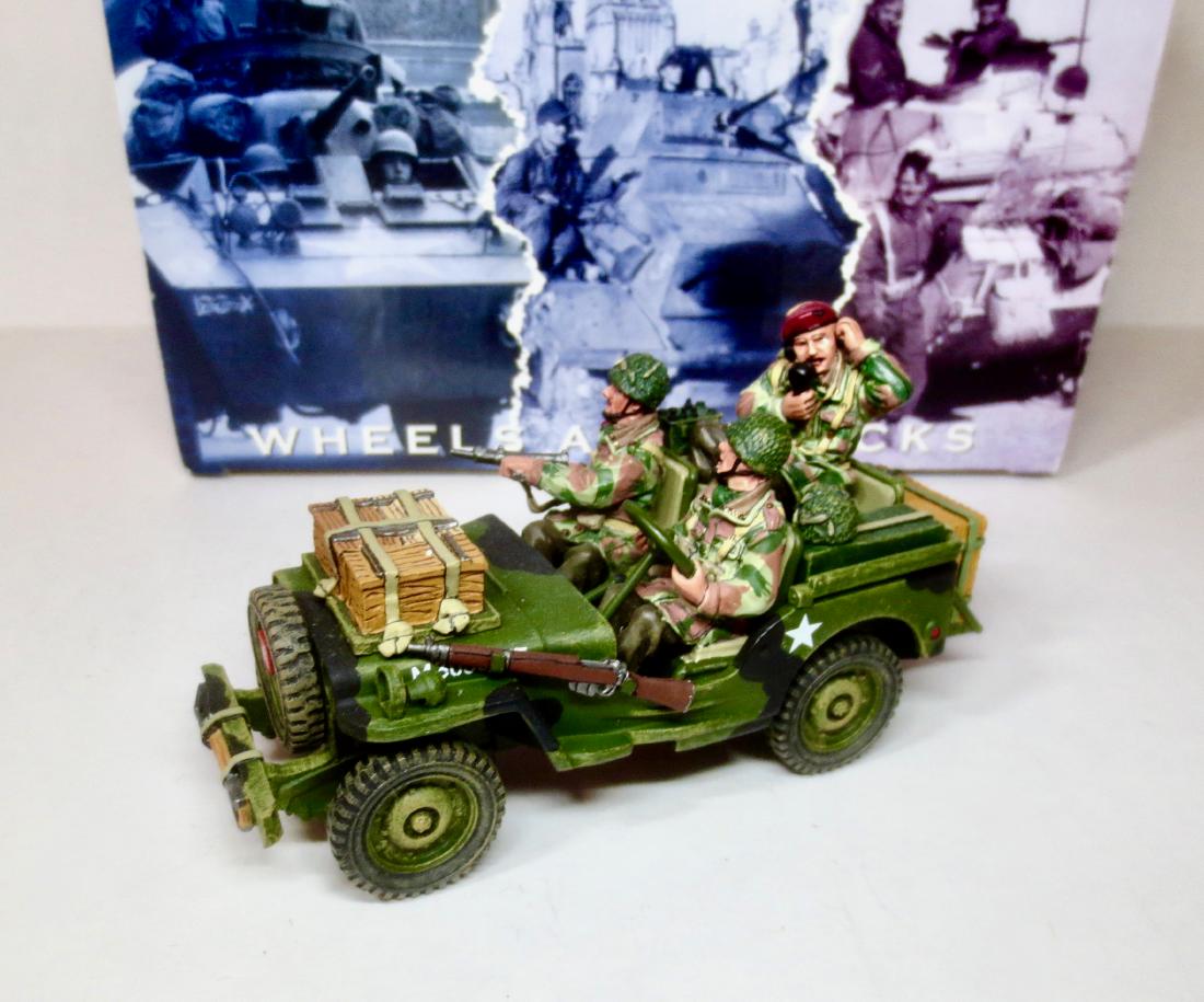 King & Country #MG029 Airborne Radio Jeep (1 of 1)
