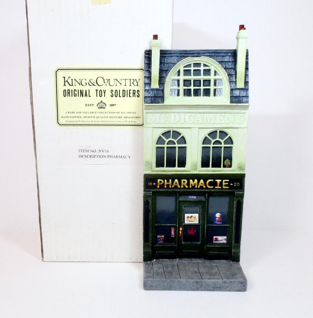 King & Country #NV16 Pharmacie (1 of 1)