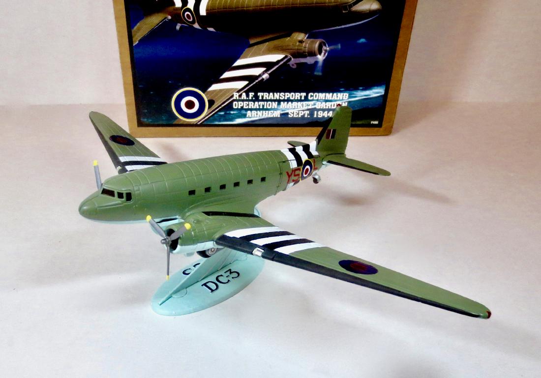 Ertl Douglas DC-3 R.A.F Transport Airplane (1 of 1)