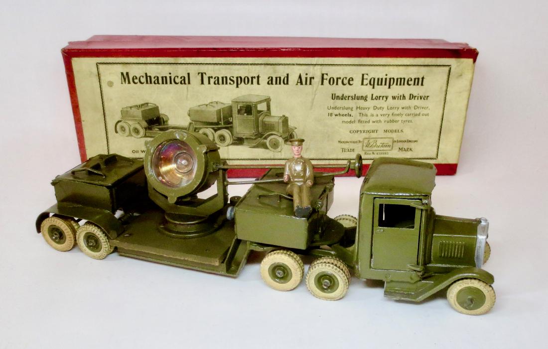 Britains #1641 Underslung Lorry with Driver (1 of 1)