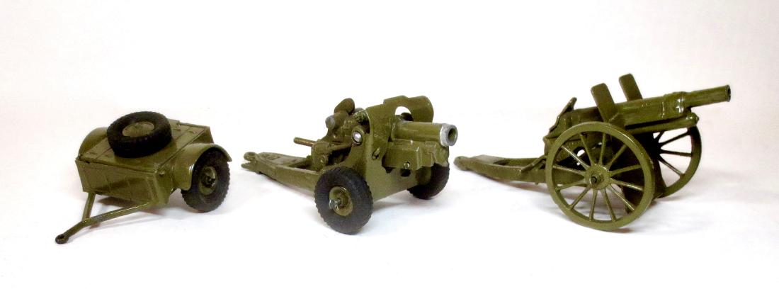 Britains Army Artillery & Limber Assortment (1 of 1)