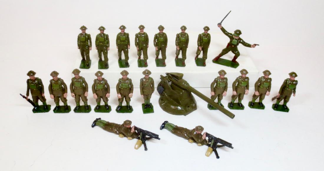Britains Army Assortment in Battle Dress (1 of 1)
