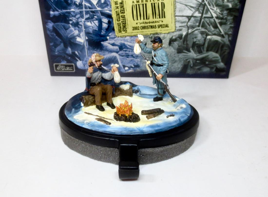 Britains #17442 Winter Offerings: Britains Winter Offerings, 2002 Christmas Limited Edition from the American Civil War Series. 3 pieces. Excellent condition. Box excellent.