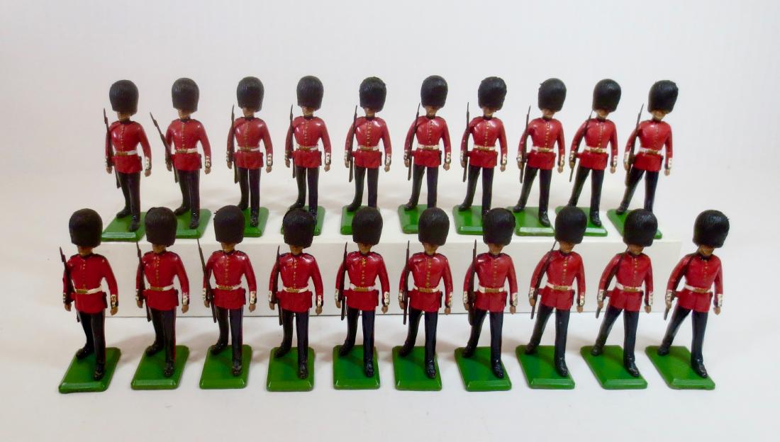 Britains From #7220 Scots Guards Marching (1 of 1)