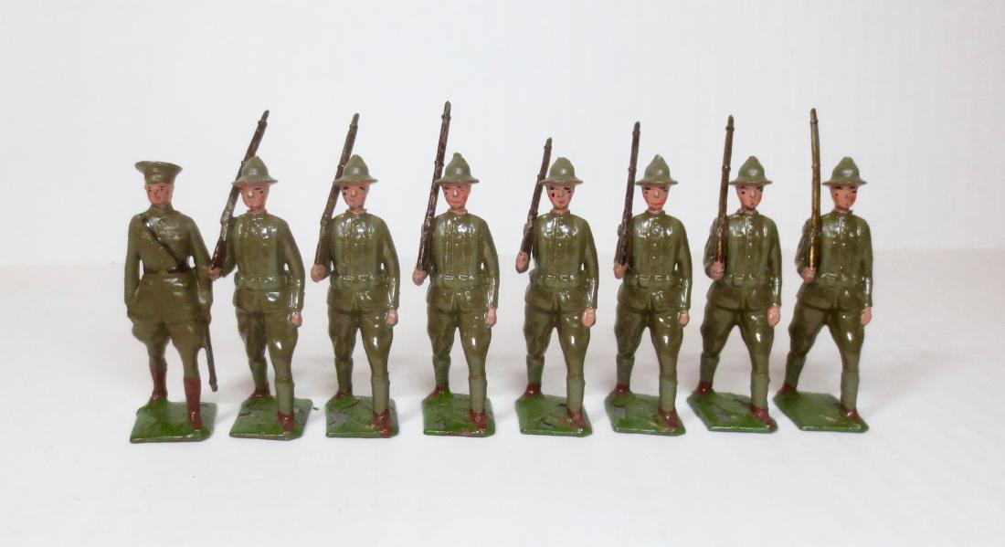 BRITAINS #101 U.S. Infantry in Service Dress (1 of 1)