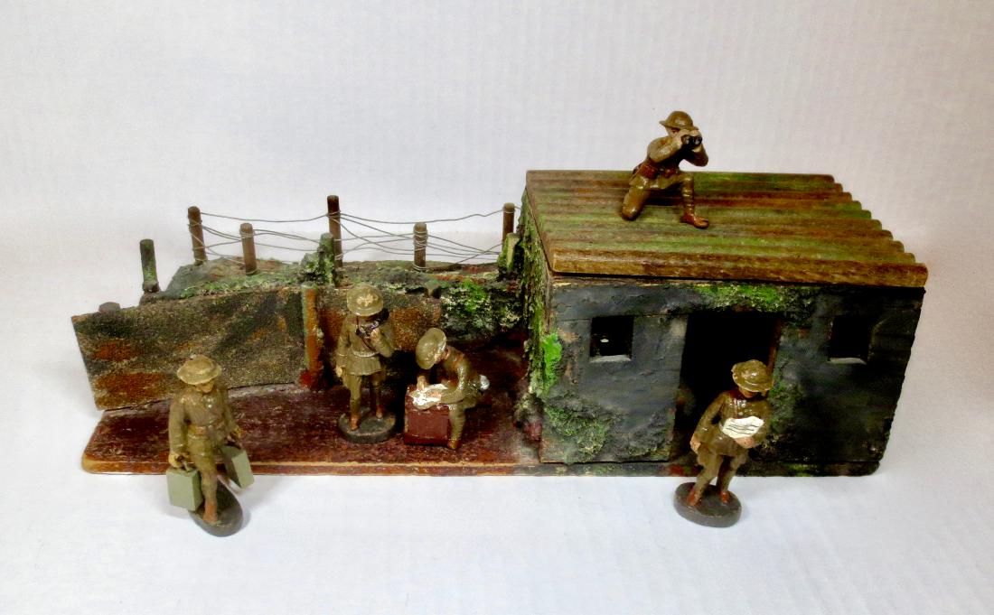 Elastolin RARE Trench with Composition Soldiers (1 of 2)