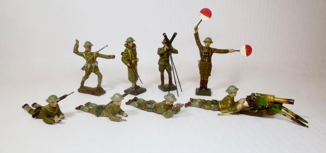 Lineol Khaki Troops with Rare Range Finder (1 of 1)
