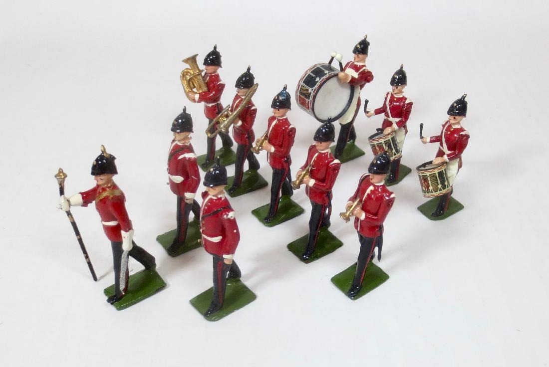 Britains From #27 Band of the Line: Post war. 11 pieces. Excellent condition. Unboxed.
