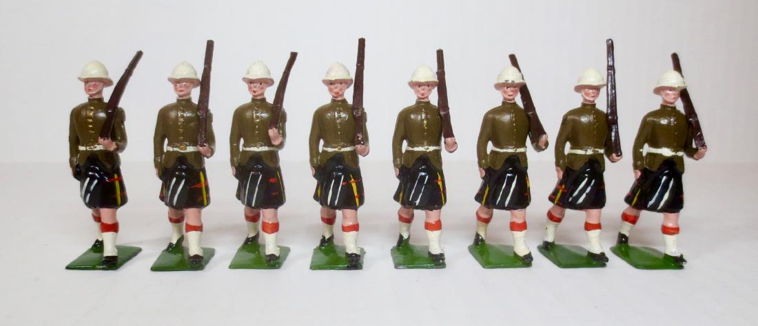 Britains #114 Queen's Own Cameron Highlanders (1 of 1)