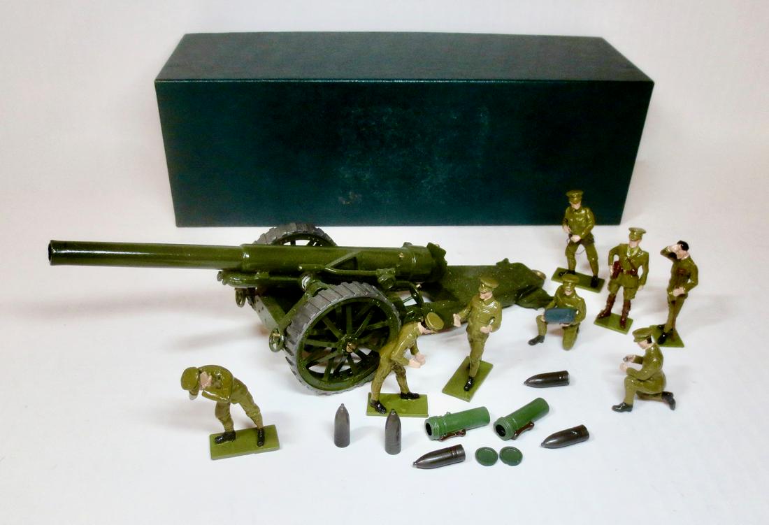 Toy Army Workshop #BS113 6 Inch Field Gun & Crew: British 8 man crew with 6 inch Field Gun and shells. 18 pieces. Excellent condition. Box very good (missing top label).