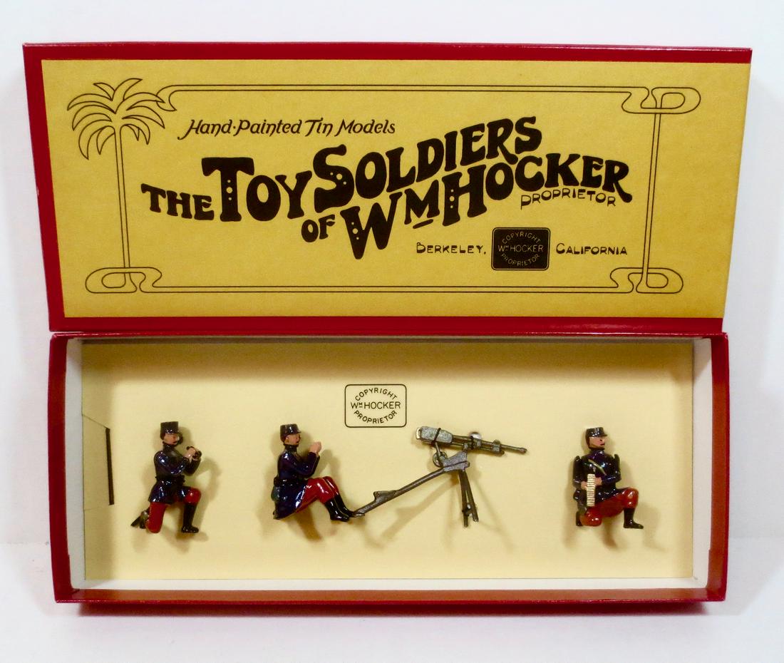 William Hocker #483 French St. Etienne Gun 1914: William Hocker French Etienne Gun of 1914. From the Types of the Great War Series. 4 pieces. Mint, still tied in the box. Box excellent.