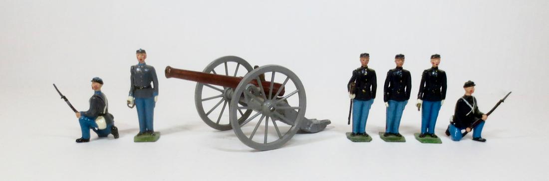 Britains Civil War Assortment: United States Civil War Assortment with Union Artillery Team. 7 pieces. Excellent condition. Unboxed.