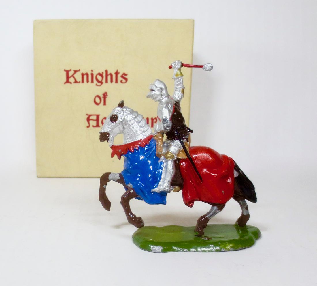 Britains #9492 Knights of Agincourt: Mounted Knight of Agincourt with Mace. Post war. 1 piece. Excellent condition (with a few paint chips on horse's legs). Box excellent.