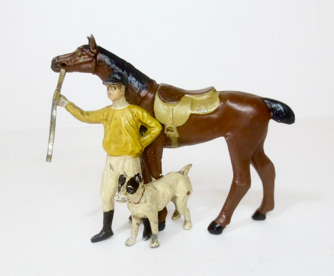 Heyde Race Horse Vignette: Heyde 80mm Race Horse Vignette. 3" tall x 3-1/2" long. Excellent condition. Unboxed.