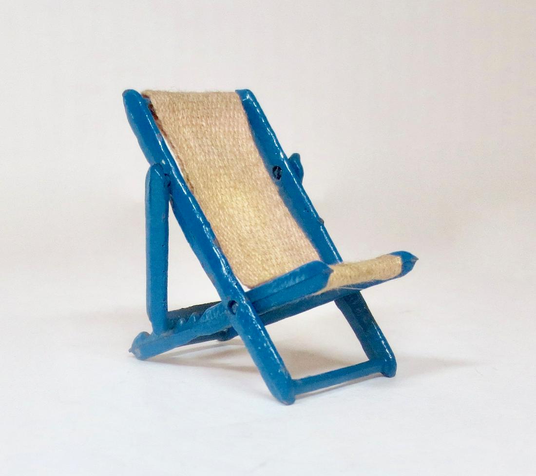 Taylor and Barrett RARE Beach Chair: RARE Taylor and Barrett Folding Beach Chair. Pre war. Excellent condition. Unboxed.