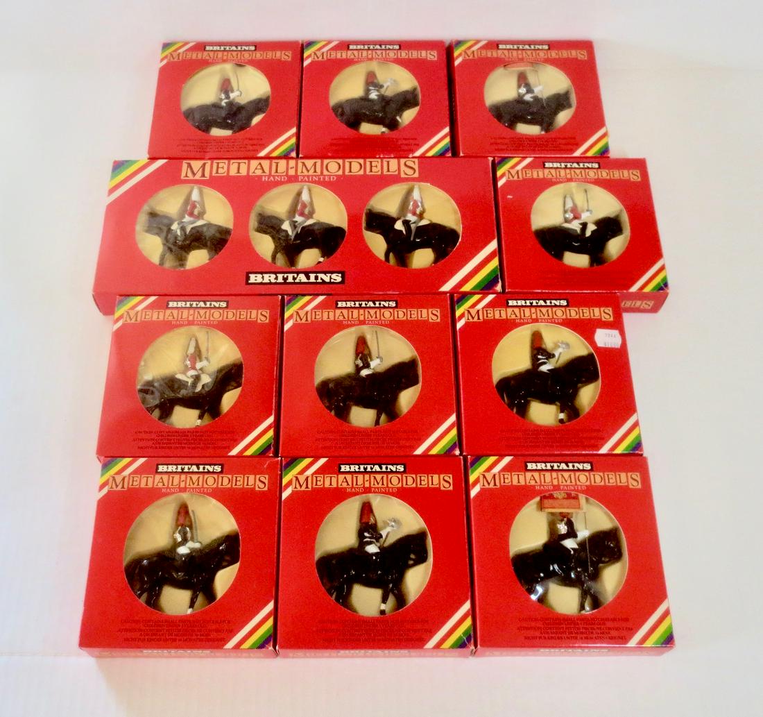Britains Metal Models Assortment: Metal Models Lifeguards, and Blues and Royals Assortment. 16 pieces. Excellent condition Boxes good.
