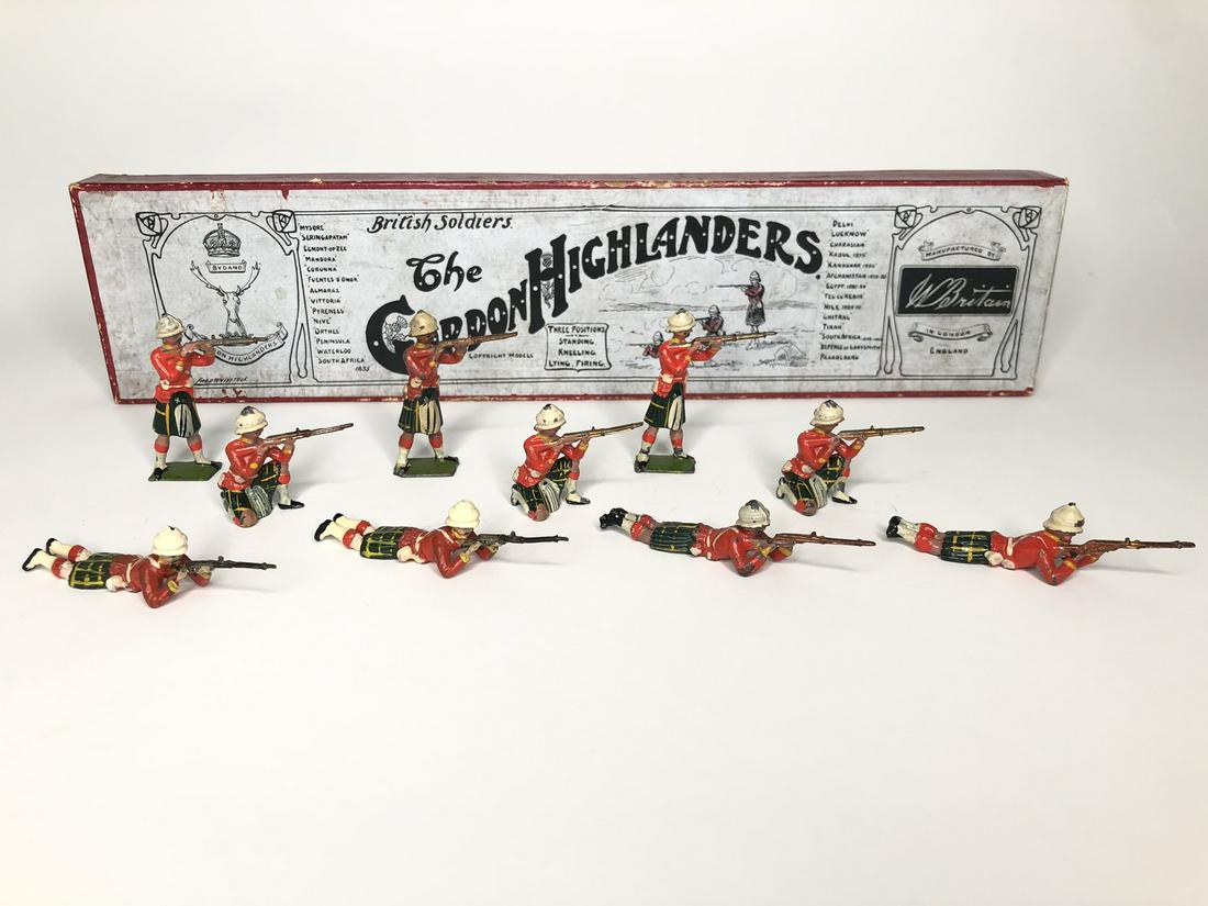 Britains Set #157 Gordon Highlanders Firing (1 of 1)