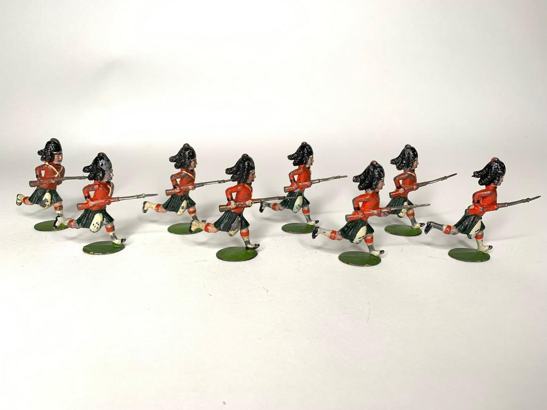 Britains Set #11 Black Watch Charging (1 of 1)