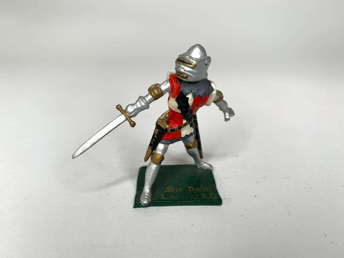 Courtenay H3 Sir Nelson Loring K. G.: Post War. With moveable visor. Signed on base 'Made in England by R. Courtenay.' 1 Piece. Condition Excellent.