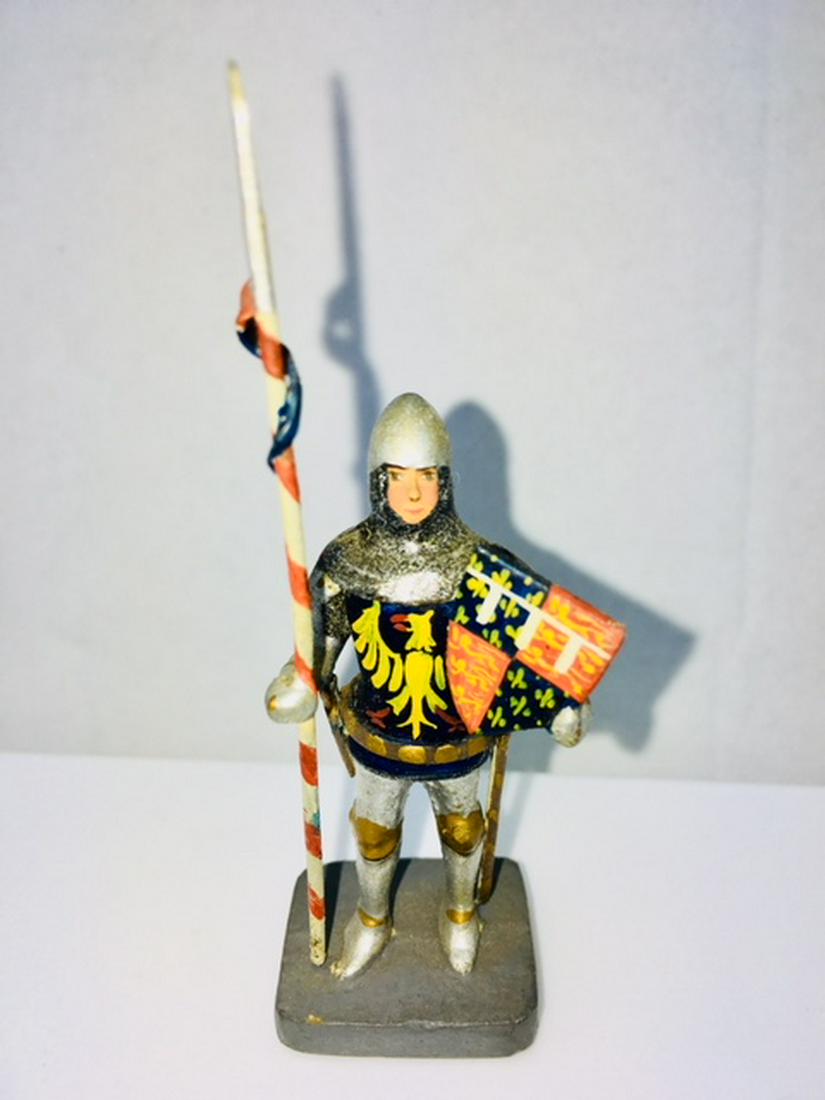 Ping Sir Nicolas Sarnesfield (1 of 1)