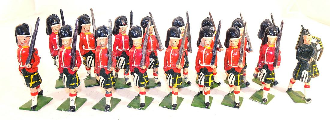 Britains From Set #77 Gordon Highlanders/Slope (1 of 1)